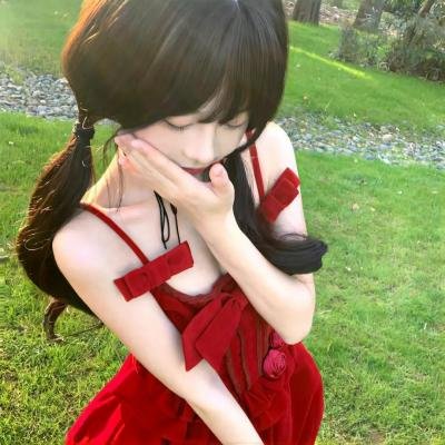 赤裸女羔羊